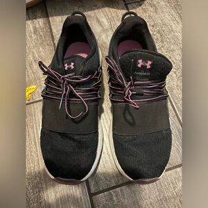 Under Armour sneakers size 7.5